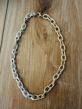 Modern Split Chain Link Necklace